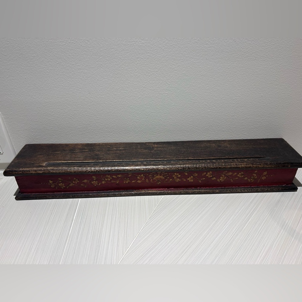 Solid wood Hanging shelf